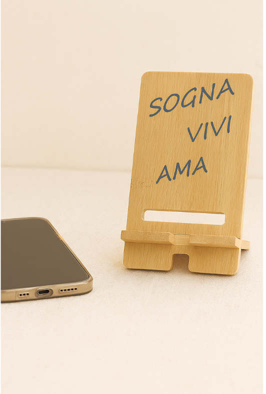 Supporto per smartphone in bambù con incisione motivazionale