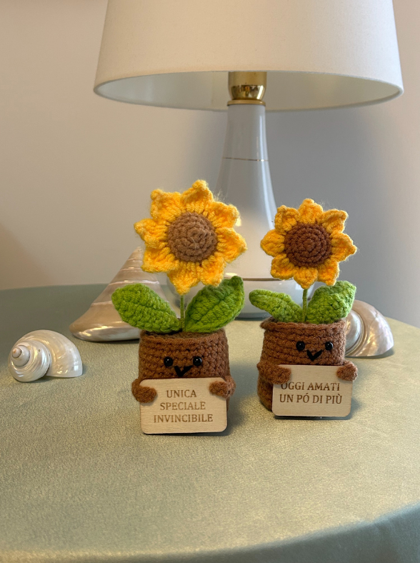 Girasole amigurumi con messaggio motivazionale